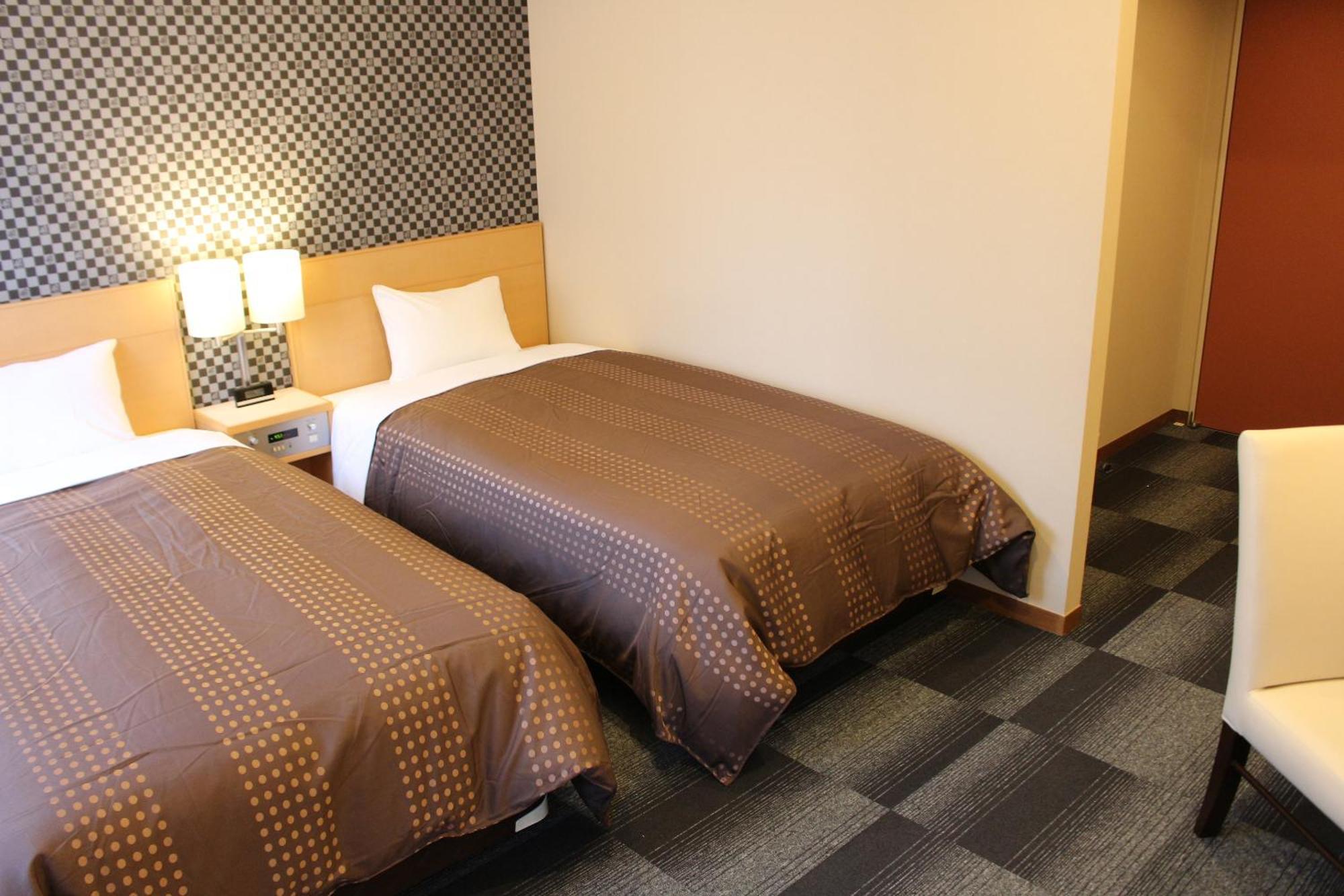 Hotel Livemax Budget Chiba Mihama מראה חיצוני תמונה