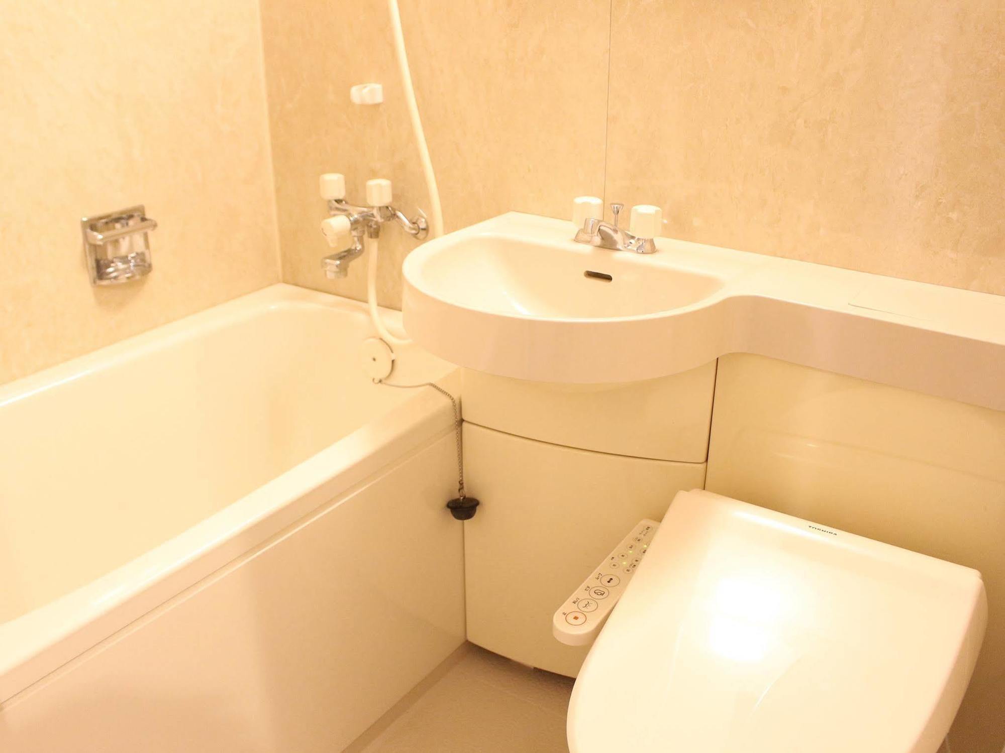 Hotel Livemax Budget Chiba Mihama מראה חיצוני תמונה